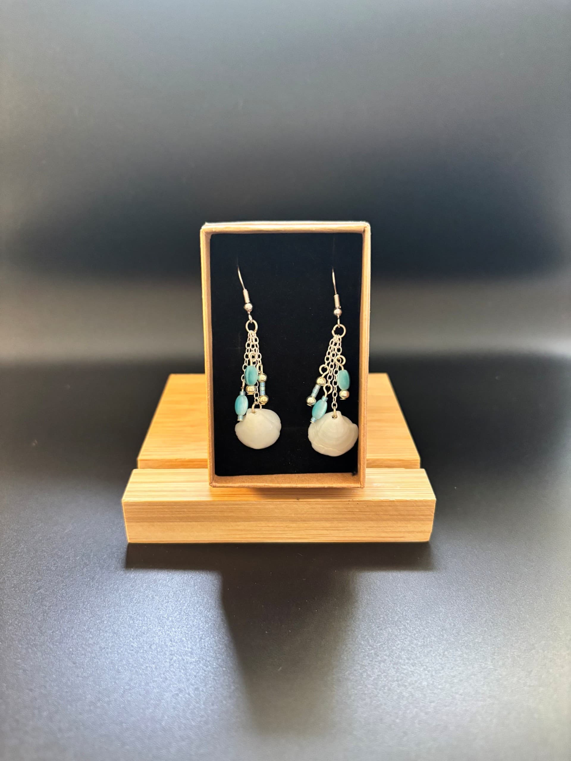 Handcrafted seashell jewelry from Root & Reef